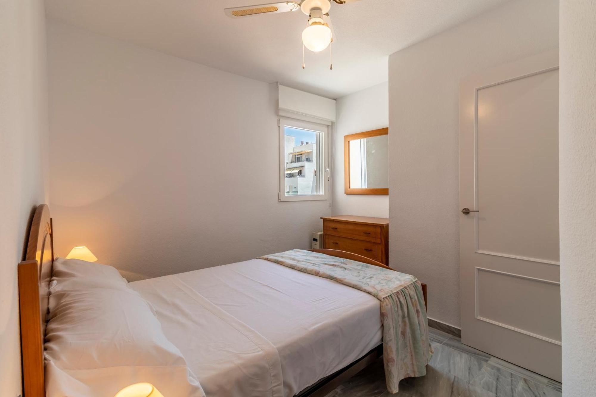 Rentitspain Moderno Apartamento Calaverde Frente Al Mar Salobreña Eksteriør billede